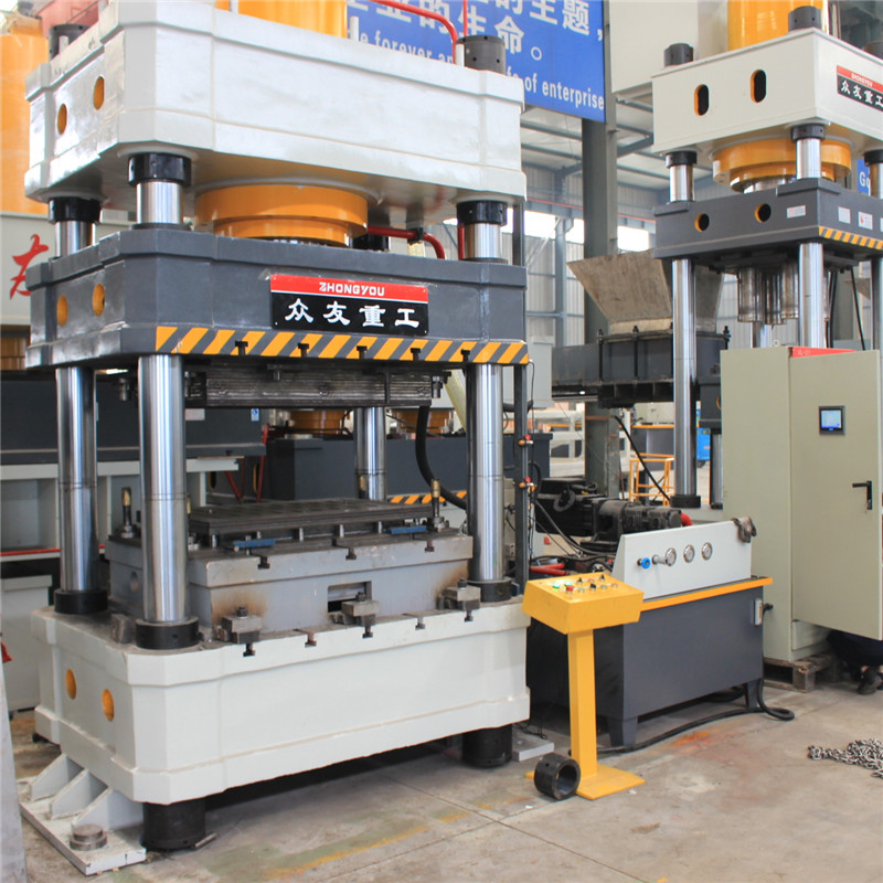 400噸伺服壓地漏蓋板液壓機(jī)